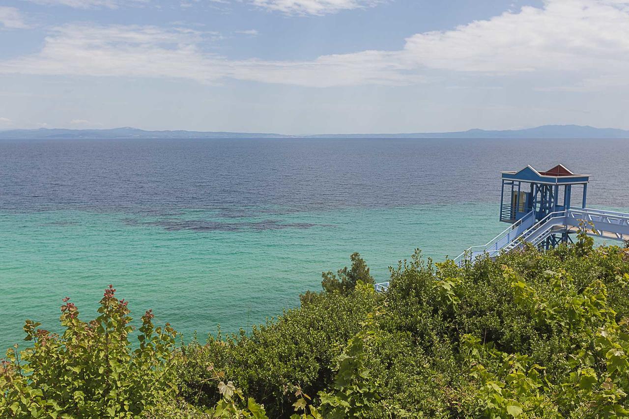 Rastoni Retreats #Feelslikehome Afytos Exterior foto